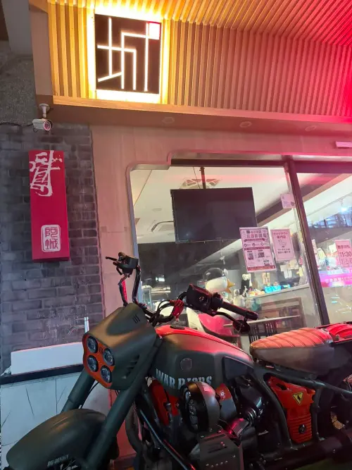 ▲阿城鵝肉自1990年土城創立後逐步拓展，吉林店則在2009年成形、2019年獲必比登推介，圖為台北中山吉林店。（圖／翻攝自臉書粉專「台北中山阿城鵝肉」）