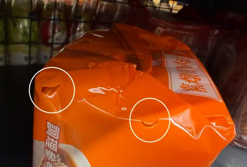 普渡泡麵袋「突多2個洞」！不是用來插香　內行公布用途：長知識