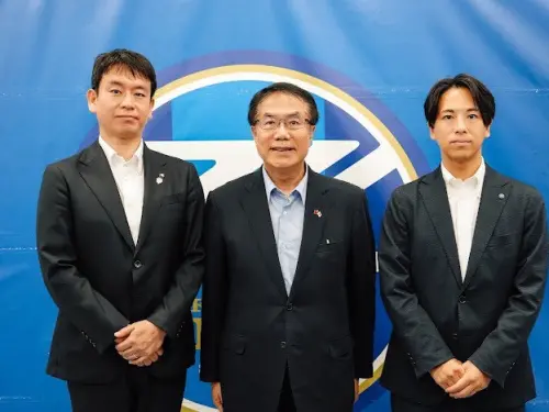 ▲臺南市長黃偉哲拜會東京都町田市長稲垣康治及株式会社Zelvia營運長上田武蔵。（圖／南市府提供）