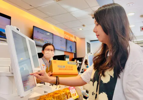▲7-11宣布，即日起於全台門市導入「取貨簽名電子化」服務。（圖／7-11提供）