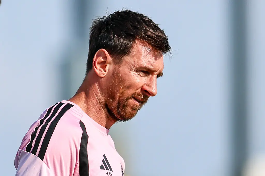 ▲阿根廷球王梅西（Lionel Messi）的父親兼經紀人豪爾赫（Jorge Messi）於本月8日辭世，享壽68歲。（圖／美聯社／達志影像）