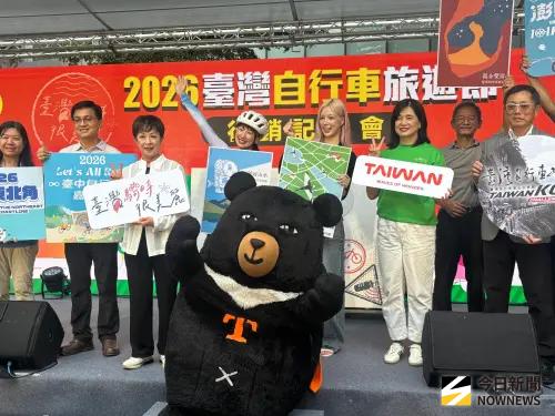 「騎時很美麗」自行車旅遊節開跑　啦啦隊員李晧禎助陣