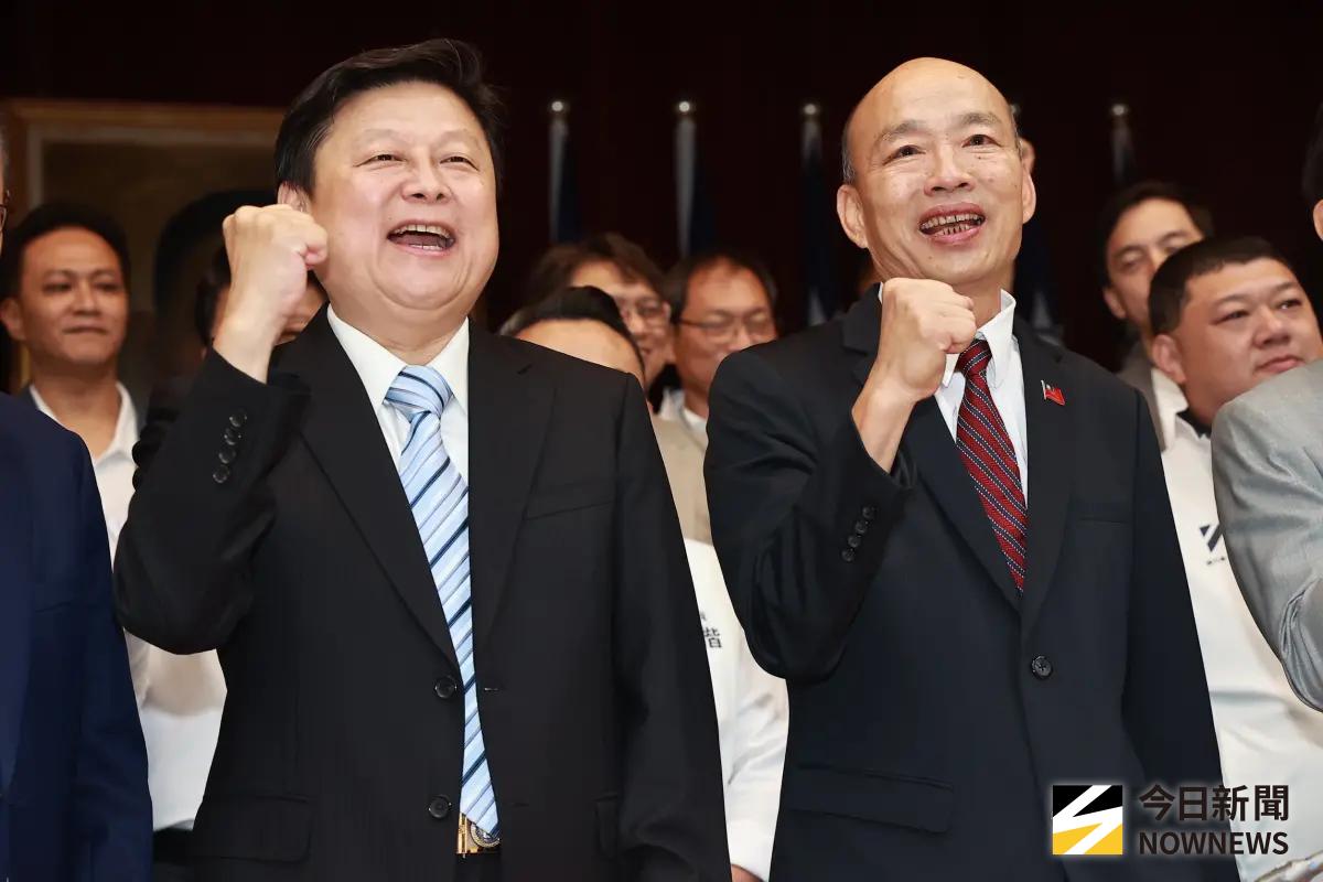 ▲立法院長韓國瑜（右）與國民黨立院黨團總召傅崐萁（左）。（圖／記者葉政勳攝影）