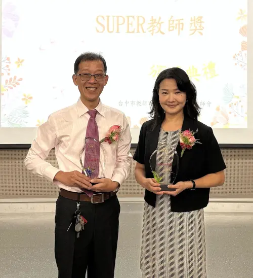 AI浪潮改變教學現場　中山醫大3教師獲SUPER教師獎