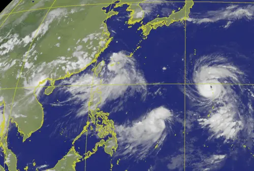 8/23天氣預報》南部、東半部「雨下到紫爆」！西南風挾帶致災雨量