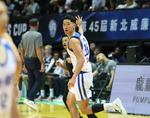 瓊斯盃／中華藍苦吞0勝6敗！71：96被美國大學隊打爆　落入季軍戰