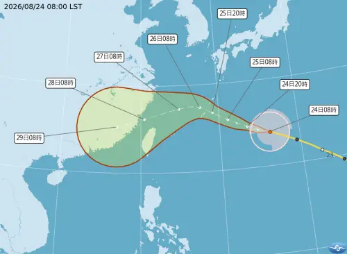 ▲中度颱風沙德爾持續朝台灣接近，周三通過琉球附近海域後，往西南轉向。（圖／中央氣象署cwa.gov.tw）