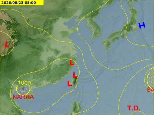 ▲8月初開始，南海到台灣以東海域，都一直是大低壓帶主導的環境，天氣才會非常不穩定。（圖／中央氣象署cwa.gov.tw）