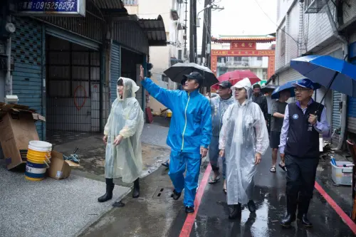 暴雨狂灌高雄　柯志恩籲全面檢討排水