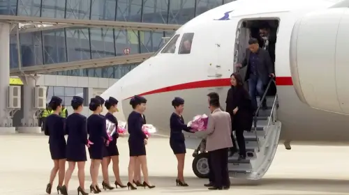 北韓美女空姐開心自拍！CNN突釋高麗航空機組員工作畫面掀議論
