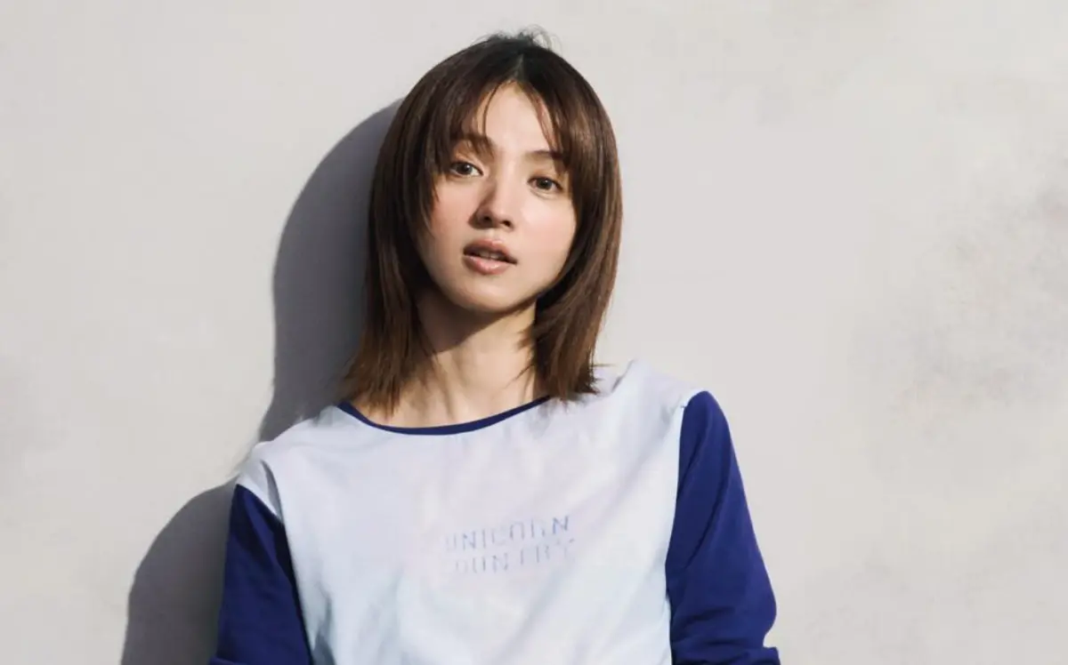 初戀女神滿島光生了！再婚模特兒淺野啓介5個月　40歲升格當媽媽