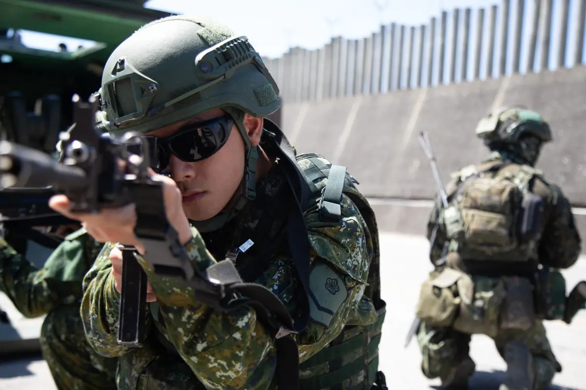 Taiwan’s defense spending set to top NT$1 trillion for first time