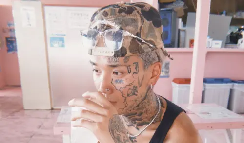《不良2》小泰為什麼刺青在臉上？首度鬆口圖案意義 全場笑不出來
