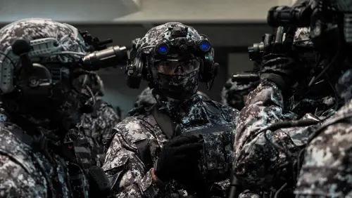 An ROC Military Police special unit conducts an urban-defense drill during the Han Kuang Exercise. (MNA)