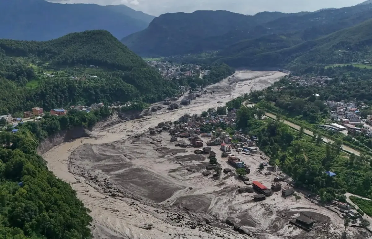 尼泊爾西藏洪災傷亡慘！高山冰川大規模坍塌　達賴喇嘛發聲了