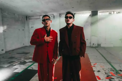 ▲草屯囝仔（如圖）睽違3年推出全新創作單曲《按呢敢閣有意義》，強調團體從沒有停止做音樂，只是花了更多時間在生活。（圖／無海娛樂提供）