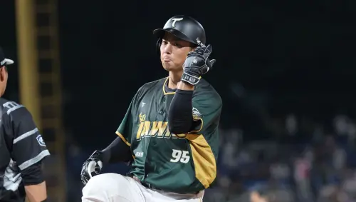 影／睽違19年中職再現日籍投打對決！永田颯太郎交手鈴木駿輔敲安
