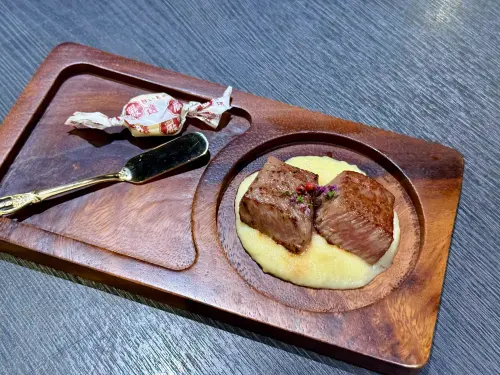 ▲北海道地區「佐呂間牛｜十勝四葉鮮乳」。（圖／記者蕭涵云攝）