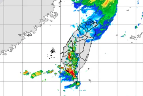 氣象署大雷雨警戒／高雄、屏東、台東短延時強降雨！伴隨雷擊強風