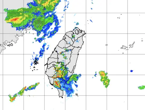 ▲西南風影響，不斷有降雨回波出現在台灣上空，中央氣象署發布「大雷雨即時訊息」。（圖／中央氣象署cwa.gov.tw）