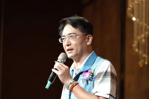 魏平政提名定案「三傻」要翻桌？他突曬登記表：讓我好好想一想