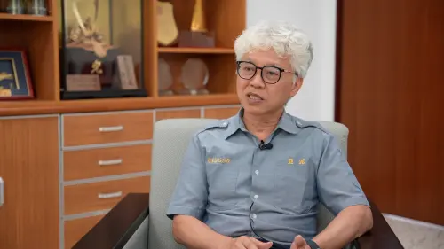 ▲亞泥花蓮廠長陳志賢受訪直言，「前端處理量能不足，要加把勁。」（圖／記者王郁勳攝）