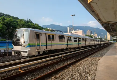 ▲北捷全新列車最快可以在明年5月搭到，目前預計10列新車未來將會全數優先配置於淡水信義線（紅線）。（圖/北捷提供）