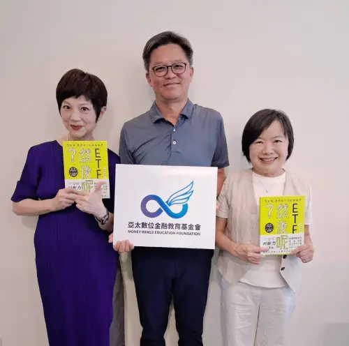 ▲吳安琪離開TVBS後開啟新生活，不僅開始學投資理財，也接下《小白看產業》主持工作，從主播跨足財經、產業領域。（圖／官方提供）