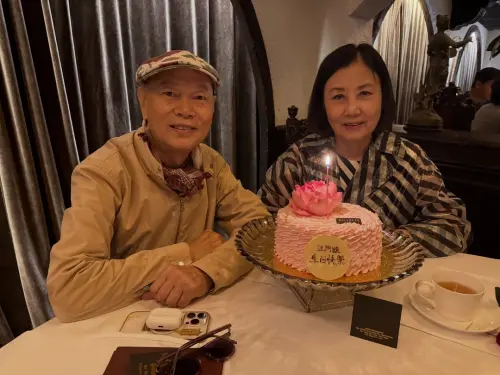 ▲羅家英（左）和汪明荃結縭17年，感情非常好，兩人膝下無子。（圖／汪明荃IG@wang_liza）