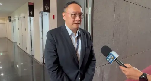 ▲台中市副市長鄭照新將率團出席東莞台博會，他強調行程已向中央報備。（圖／記者顏幸如攝，2026.08.31）