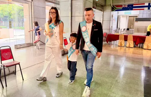 ▲台中市議員江和樹和老婆帶7歲孫子辦理登記，成為討論焦點。（圖／江和樹提供，2026.08.31）
