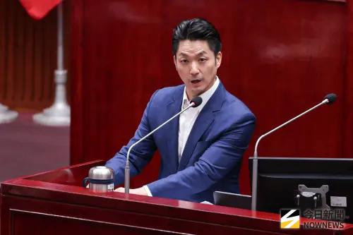 「別因我讓孩子放棄夢想！」兒赴美爆爭議　蔣萬安宣布不領補助