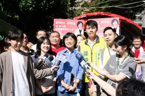 登記首日沒搶頭香？蘇巧慧背後原因超暖：大家方便就是好日子