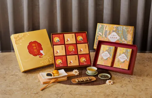 ▲喫茶趣從《月魄菱花鏡》擷取美好寓意，茗風雅韻則以天衣重六銖為靈感，將東方藝術化為典雅秋節的祝福。（圖／NOWNEWS攝）