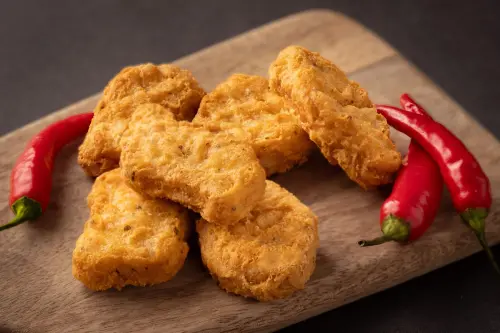 ▲麥當勞「辣味麥克雞塊」也好評回歸。（圖／麥當勞mcdonalds.com）