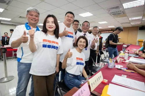 許淑華「13+1全壘打」喊聲震南投！　温世政拚新世代祝心想事成