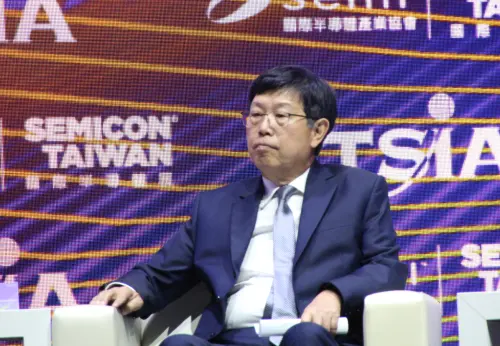 ▲劉揚偉表示，當全世界都在改變，台灣也必須要跟上這個趨勢，採取不同思維，「我們應該思考，不是『在台灣生產』，而是『與台灣生產』」，認為台灣具有獨特環境，並且可以給予品質及速度，將可以成就不只有一個國家，而是一起繁榮。（圖／記者鍾泓良攝影）