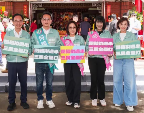 展現連任決心！康裕成、何權峰、鄭孟洳登記團結拚過半