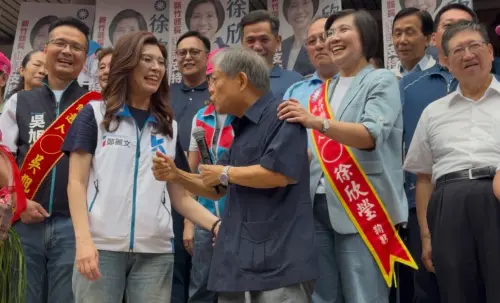 鄭麗文被當面洗臉！新竹前縣長狂噴：藍白不合、妳就是最大戰犯