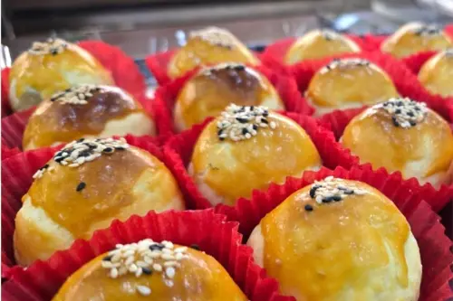 好市多50元蛋黃酥有對手！賣場3種口味「54元有找」：賣破上萬顆