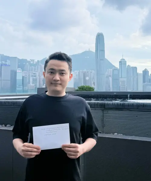 ▲孫宇晨親自曬出自己在香港維多利亞港拍下的照片，證明自己仍在香港。（圖／翻攝自X@sunyuchentron）
