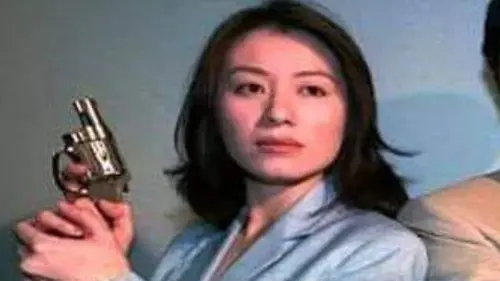 《台灣靈異事件》趙英華引退26年！57歲秀美腿照　嫁豪門近況被挖