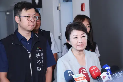 向來把兒女藏得最深！盧秀燕為蔣萬安兒罕見發聲：放過孩子吧