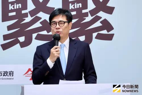 議員當面問「普發2萬挺不挺？」陳其邁開3條件：不能犧牲這些預算