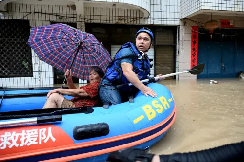 「沙德爾」殘餘環流釀災！福建莆田暴雨破紀錄　民宅淹水有人失聯
