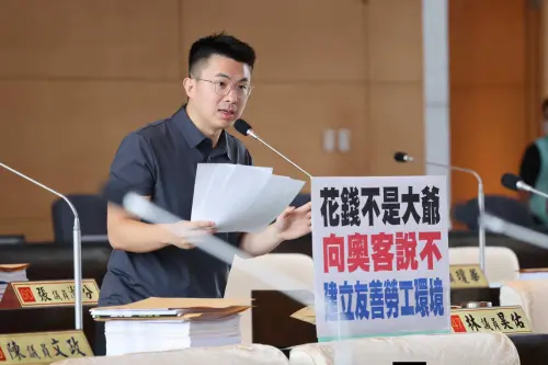 中市三選區議員登記　林昊佑交棒林汝洲罕見「子傳父」
