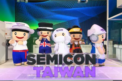 ▲外交部長林佳龍昨（4）日上午前往南港展覽館，出席兩場「SEMICON Taiwan國際半導體展」相關活動。（圖／翻攝自林佳龍臉書）