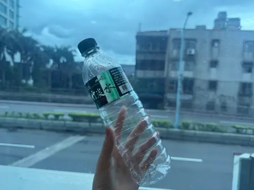 寶特瓶別丟掉！手搖飲店回收「1個瓶子折1元」：全台1600據點能換