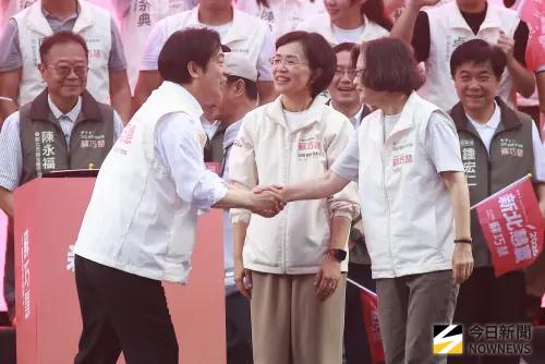 ▲ 新北市長參選人蘇巧慧競選總部成立大會，前後任總統蔡英文、賴清德一同現身站台。（圖／記者葉政勳攝 ,2026.09.05）