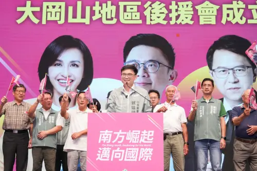 ▲ 賴瑞隆認爲，大岡山第三選區正是關鍵中的關鍵，「只要民進黨提名的大岡山三席議員全壘打，高雄市議會就能順利過半」。（圖╱翻攝畫面）